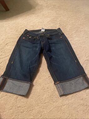 💙True Religion Dark Blue Women’s Denim Crop Shorts💙